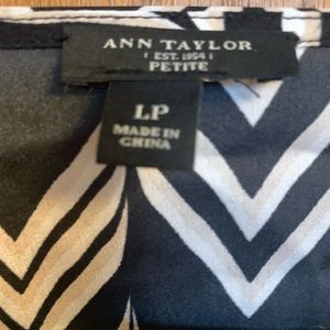 Instant Message Women’s T-shirt medium